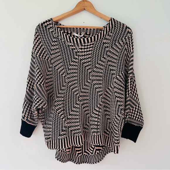 SIONI Cream & Black Lightweight Knit Dolman Batwing Sweater Size Small - Picture 1 of 12